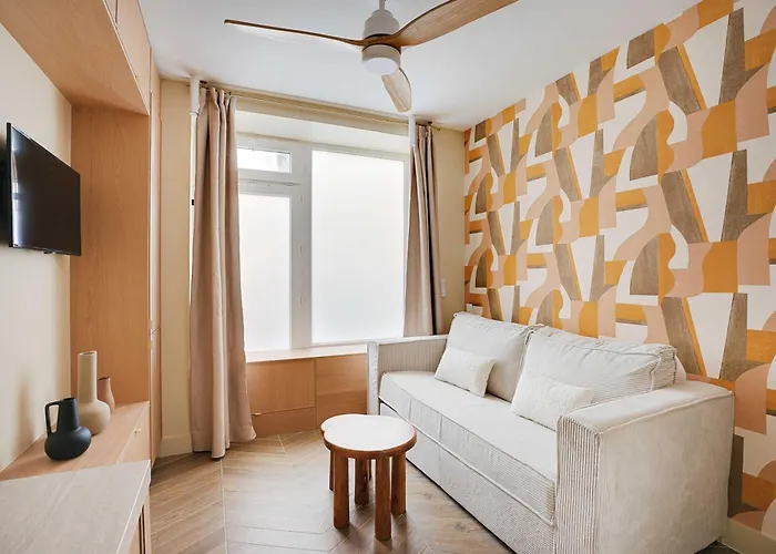 아파트 Cosy And Bright - 2p- Near Sacre-coeur 파리